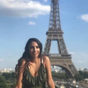 Meet your Posher, Amanda